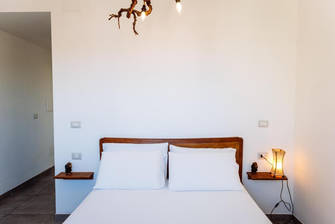 Guest House - Affittacamere Green Apartment - By Faendho Porto Torres Exterior foto