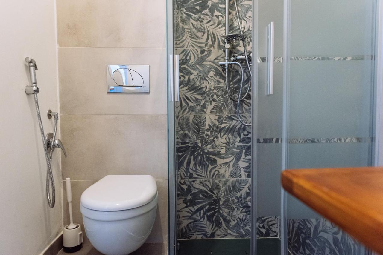 Guest House - Affittacamere Green Apartment - By Faendho Porto Torres Exterior foto