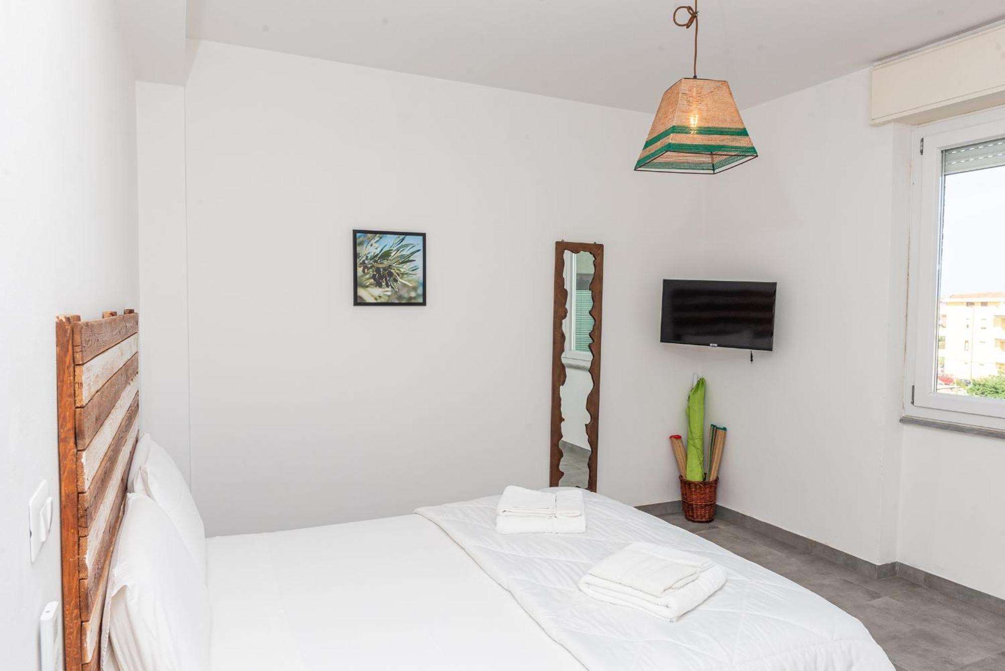 Guest House - Affittacamere Green Apartment - By Faendho Porto Torres Exterior foto