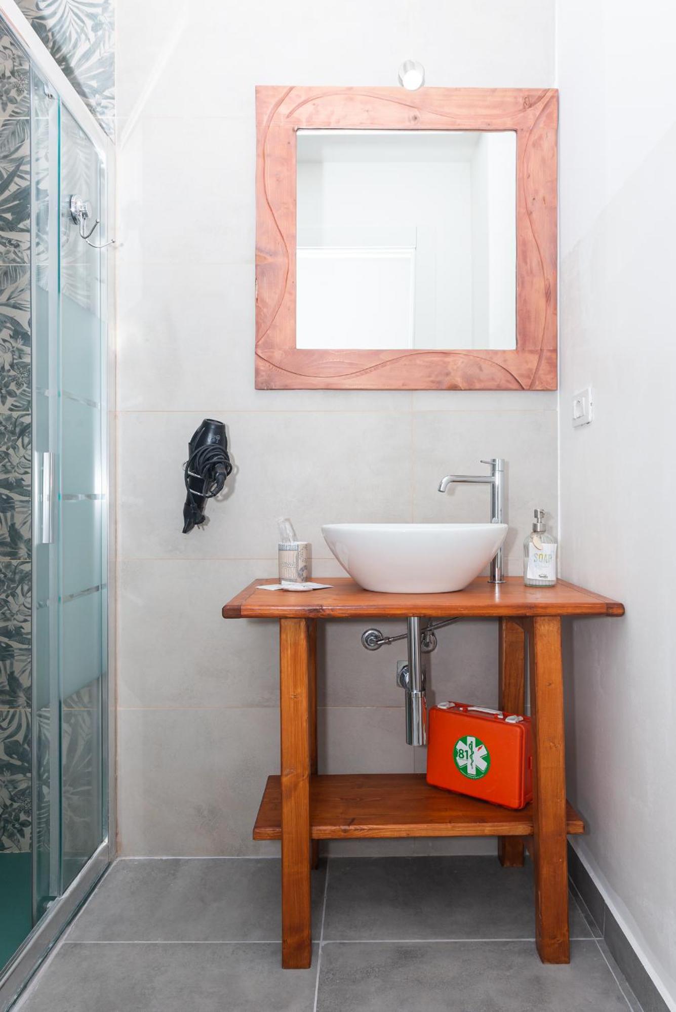Guest House - Affittacamere Green Apartment - By Faendho Porto Torres Exterior foto